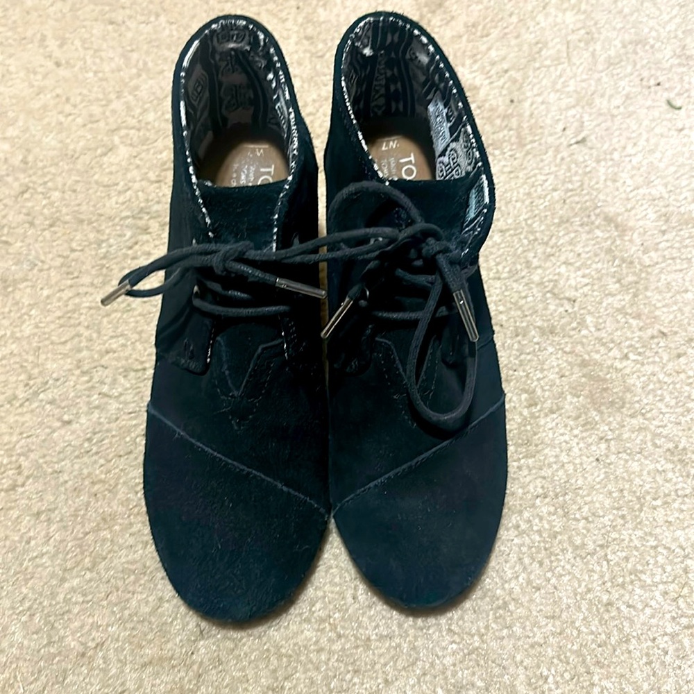 Tom wedges